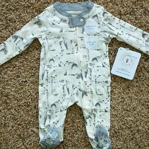 NWT Burt's Bees Nb size animal pajamas